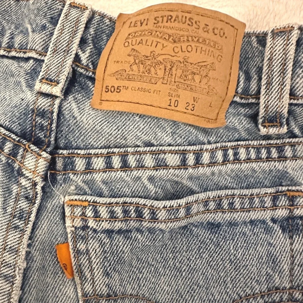 Levis **please see